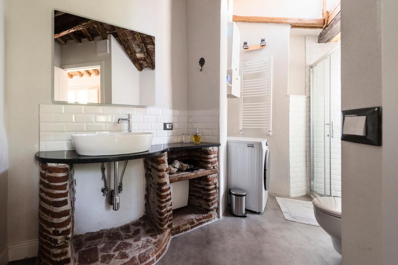 31 Steps To Heaven - Heart Of Lucca Apartment ภายนอก รูปภาพ