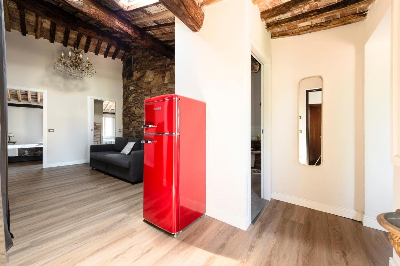 31 Steps To Heaven - Heart Of Lucca Apartment ภายนอก รูปภาพ